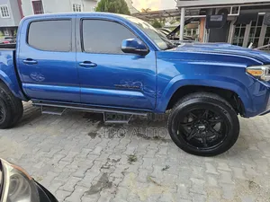Toyota Tacoma TRD Sport 2017 Blue