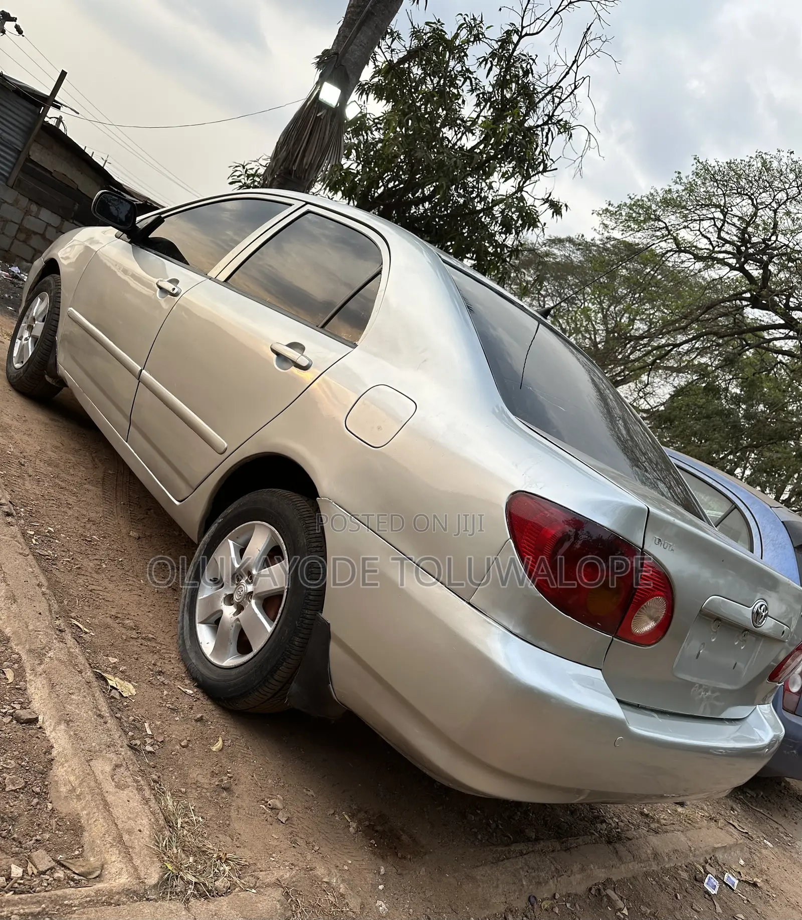 2004 Toyota Corolla LE