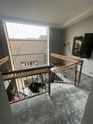 3bdrm Apartment in Ago Palace for rent