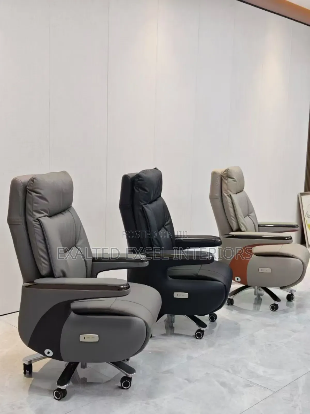 Modern Executive Recliner Chair