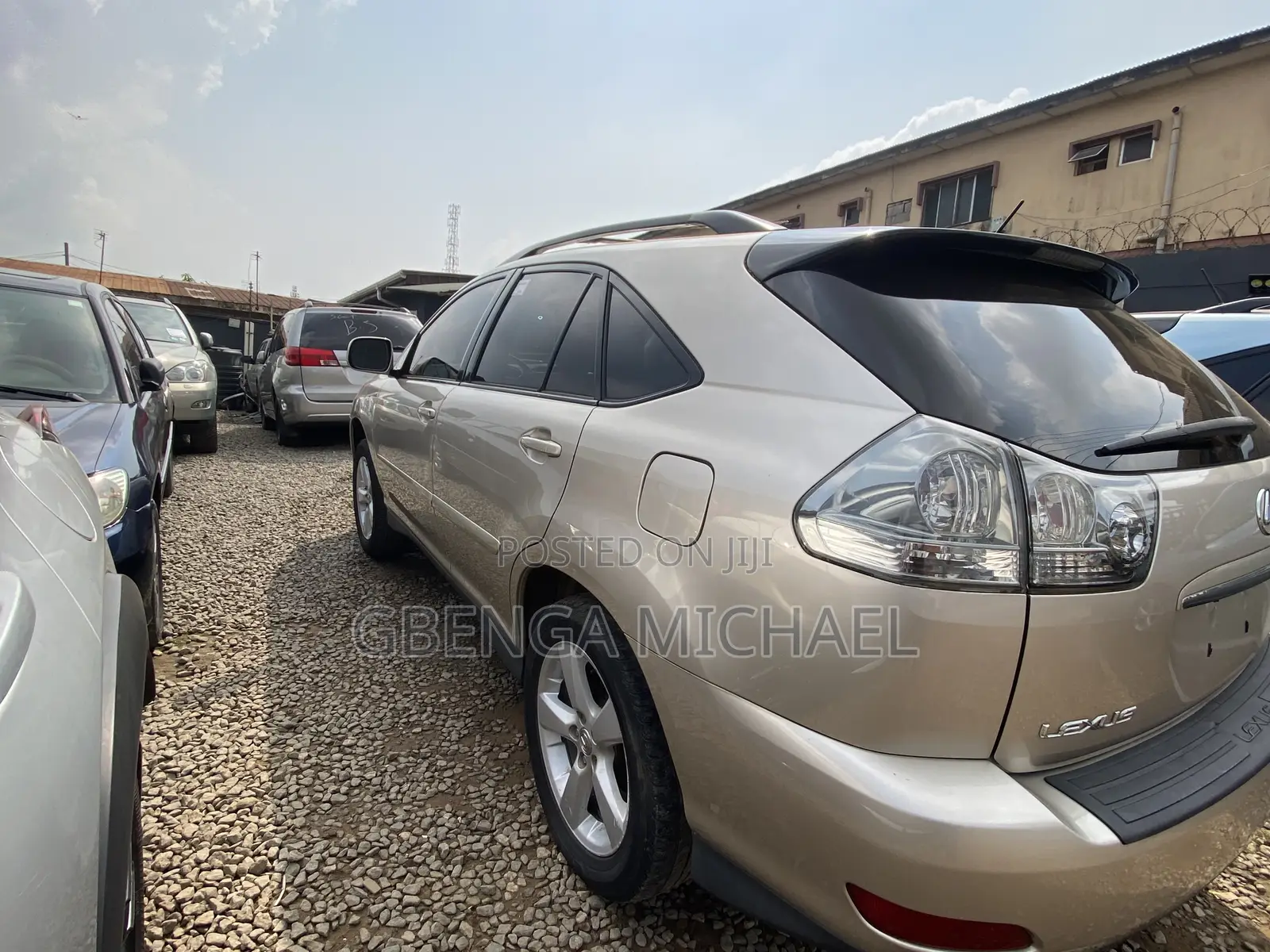 Lexus RX 330 2006 Gold