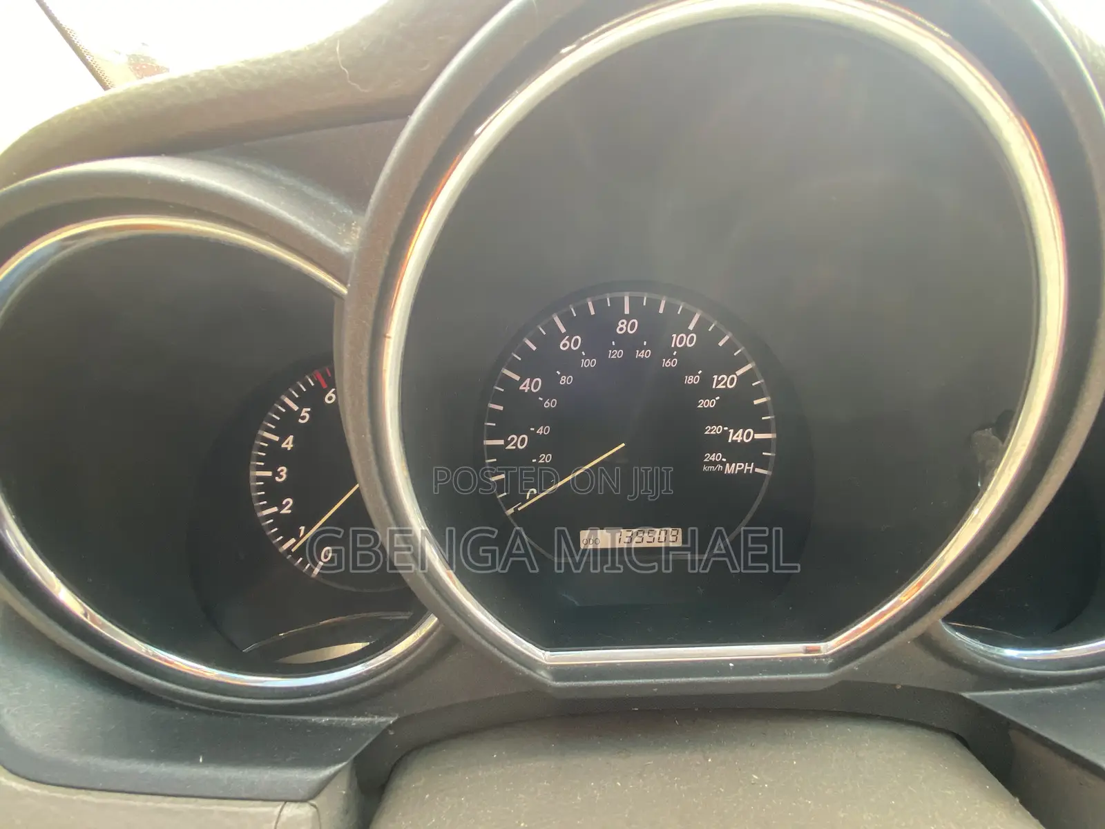 Lexus RX 330 2006 Gold