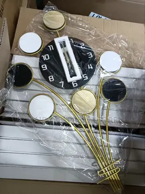Luxury Leaf Decorative Wall Clock Ts