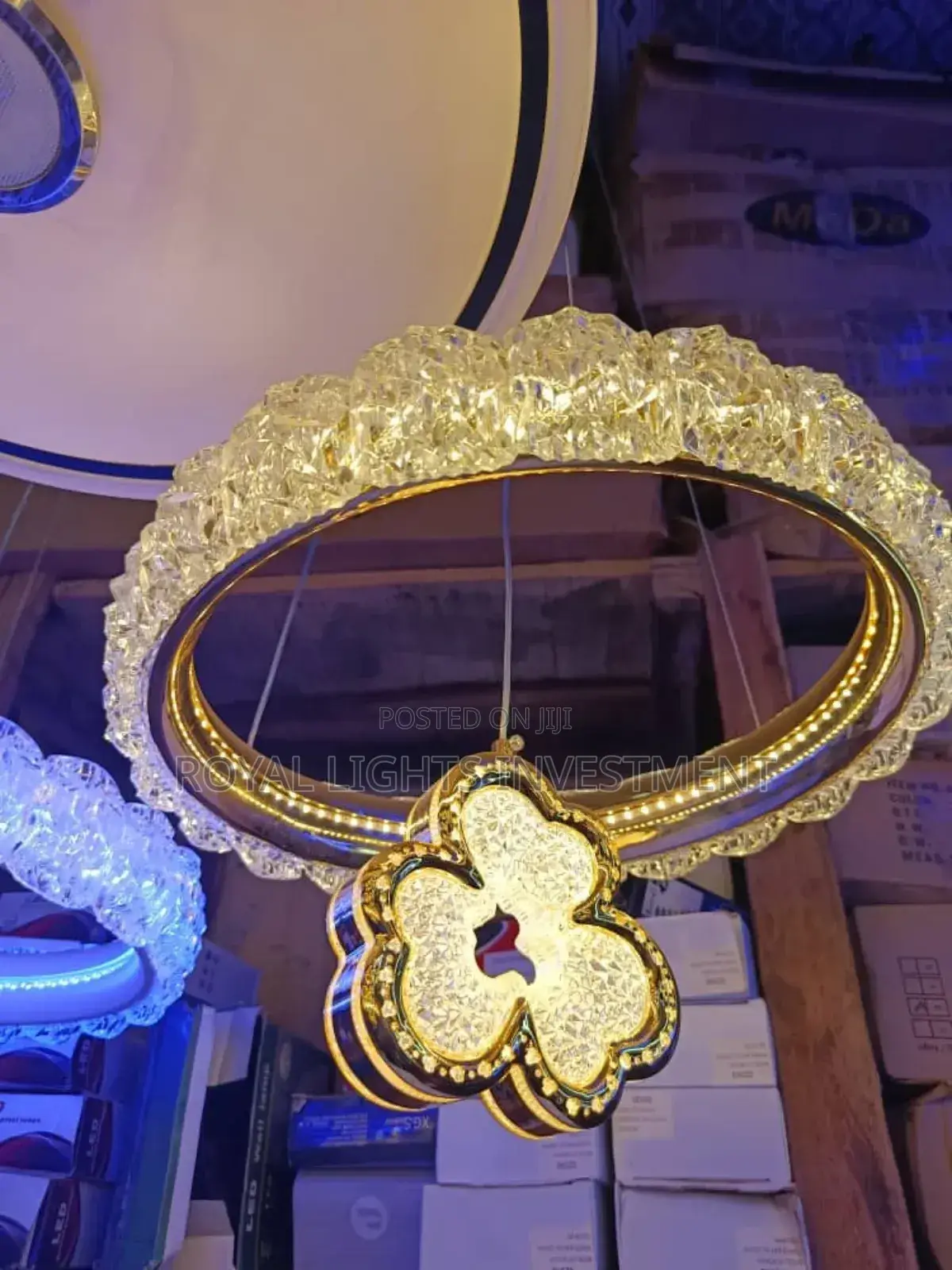 Simple Pendant Chandelier