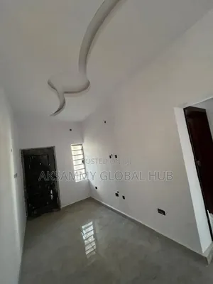 5bdrm Bungalow in Orogun Ibadan for sale