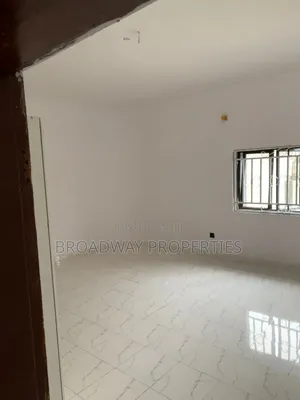 2bdrm Apartment in Omole for rent