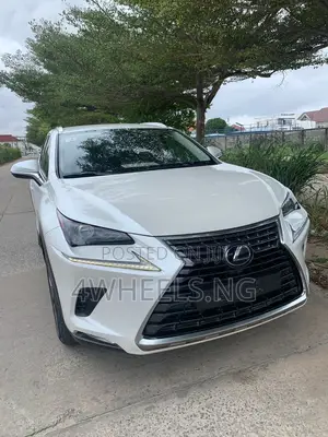 Lexus NX 300h FWD 2019 White
