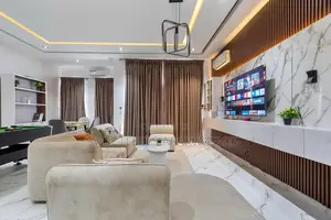 Beautifully Furnished 2 Bedroom Apartment