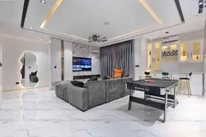 2 Bedroom Apartment With Snooker Board, Table Tennis, Pool and Gym