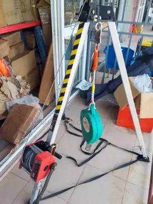 Confined Space Tripod