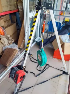 Confined Space Tripod
