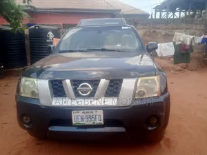 Nissan Xterra Off-Road 2010 Black