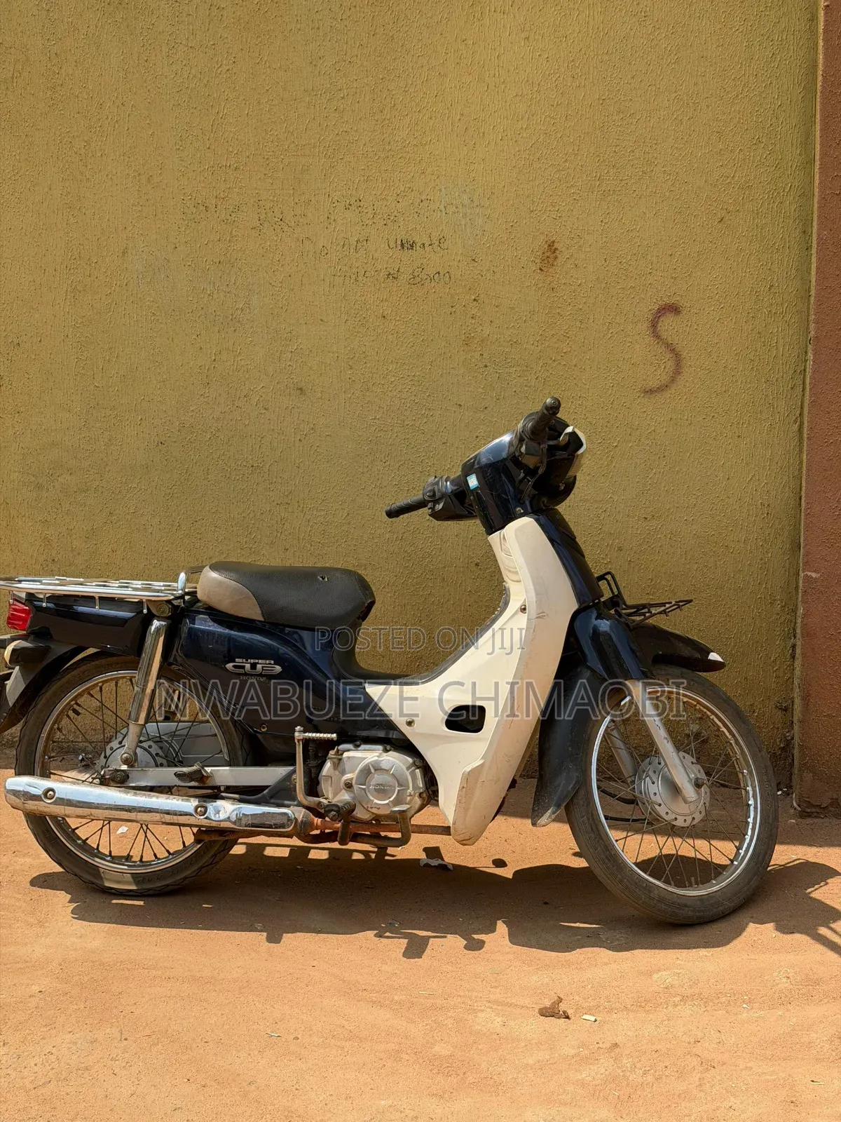 Honda CB 2017 Blue