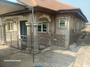 Furnished 4bdrm Bungalow in Osogbo for sale