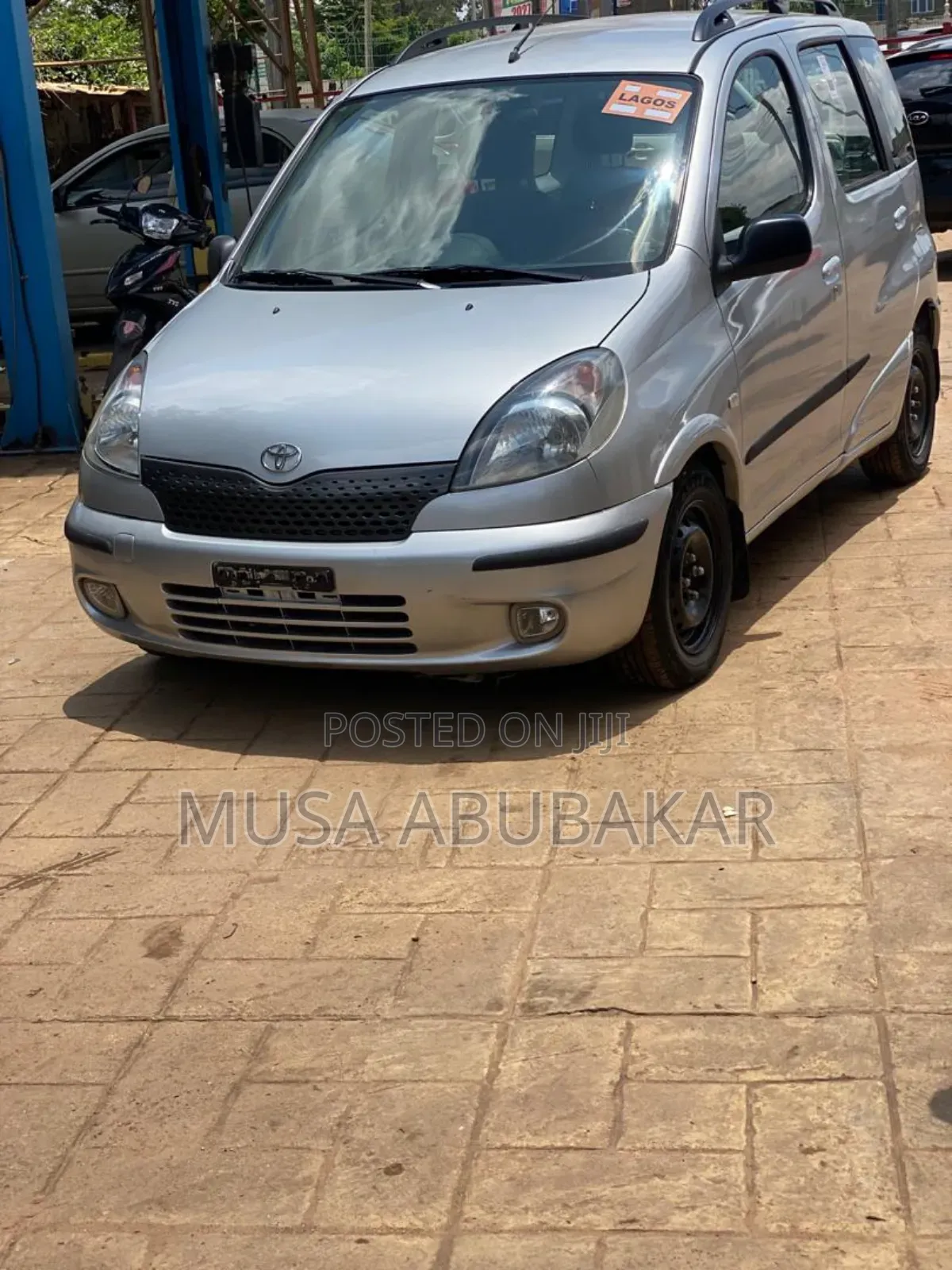 Toyota Yaris 2005 Silver