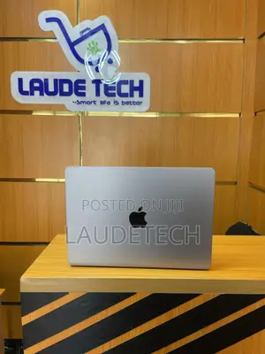 Laptop Apple MacBook Air 2022 M2 8GB Apple M2 SSD 256GB