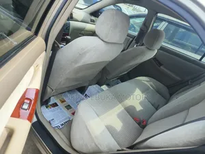 Toyota Corolla LE 2007 Gold