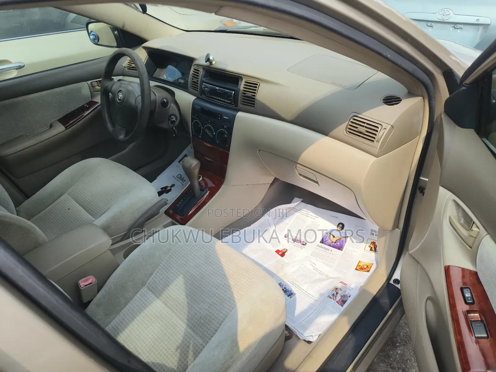 Toyota Corolla LE 2007 Gold