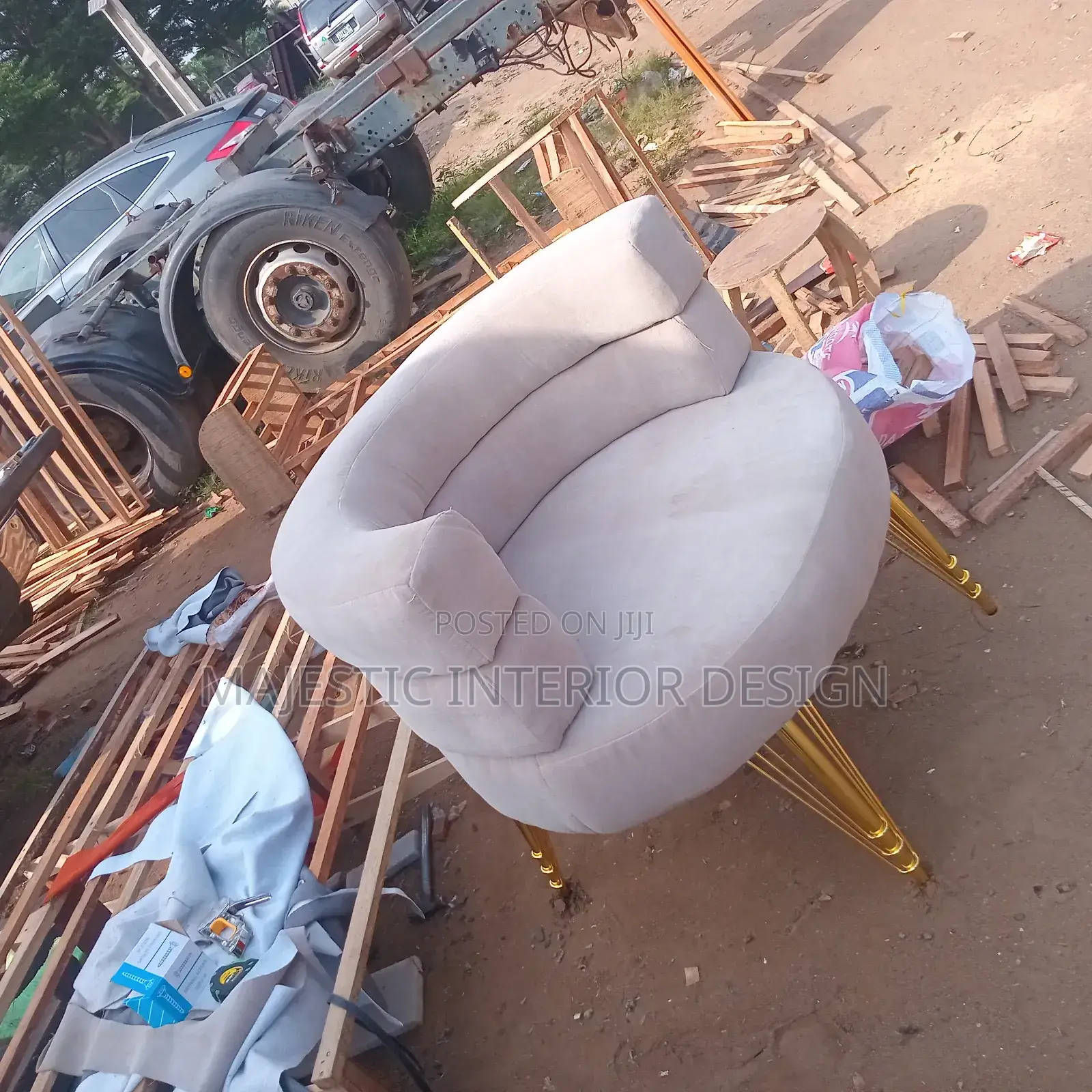 Single Sofa