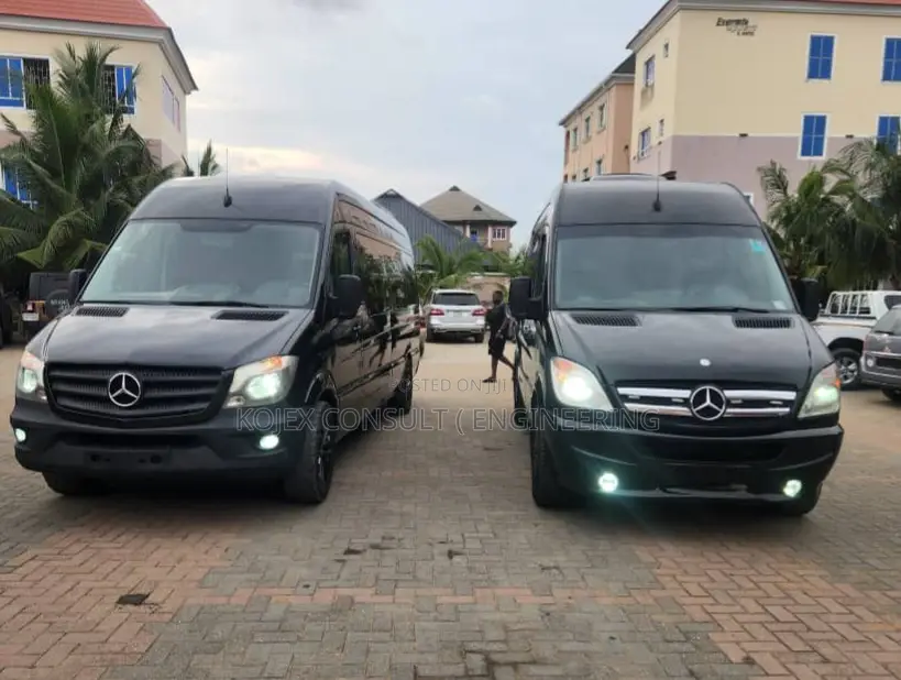Mercedes-Benz Sprinter 2016 Black