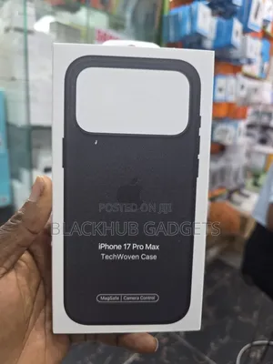 iPhone 17 Pro Max Techwoven Case