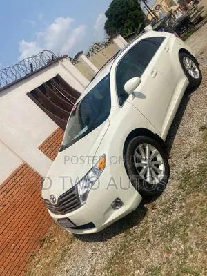Toyota Venza AWD 2010 White