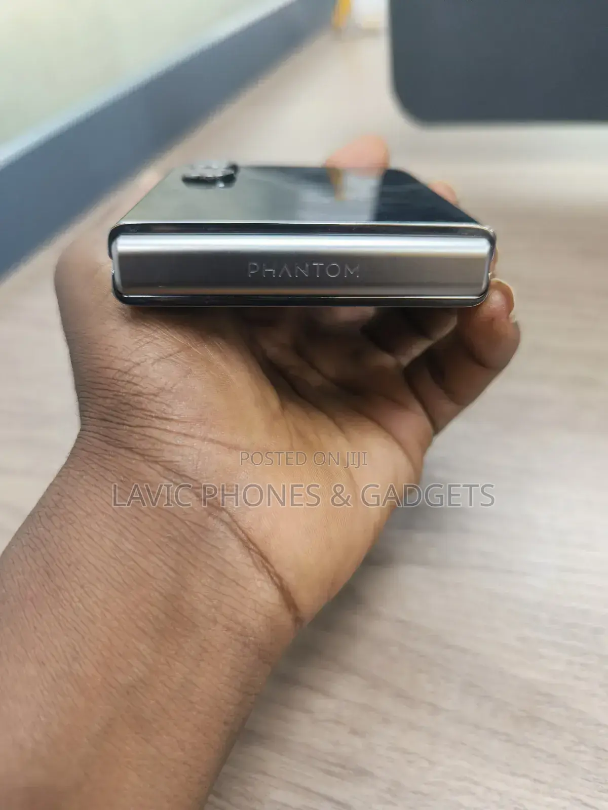 New Tecno Phantom V Flip2 5G 256 GB Gray