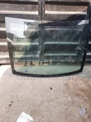 Toyota Avalon 2015 Back Glass