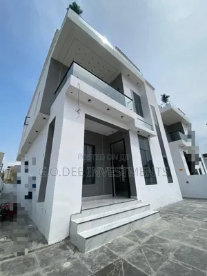 5bdrm Duplex in Off Ago-Palace for sale