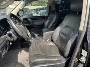 Toyota Land Cruiser 2014 Black
