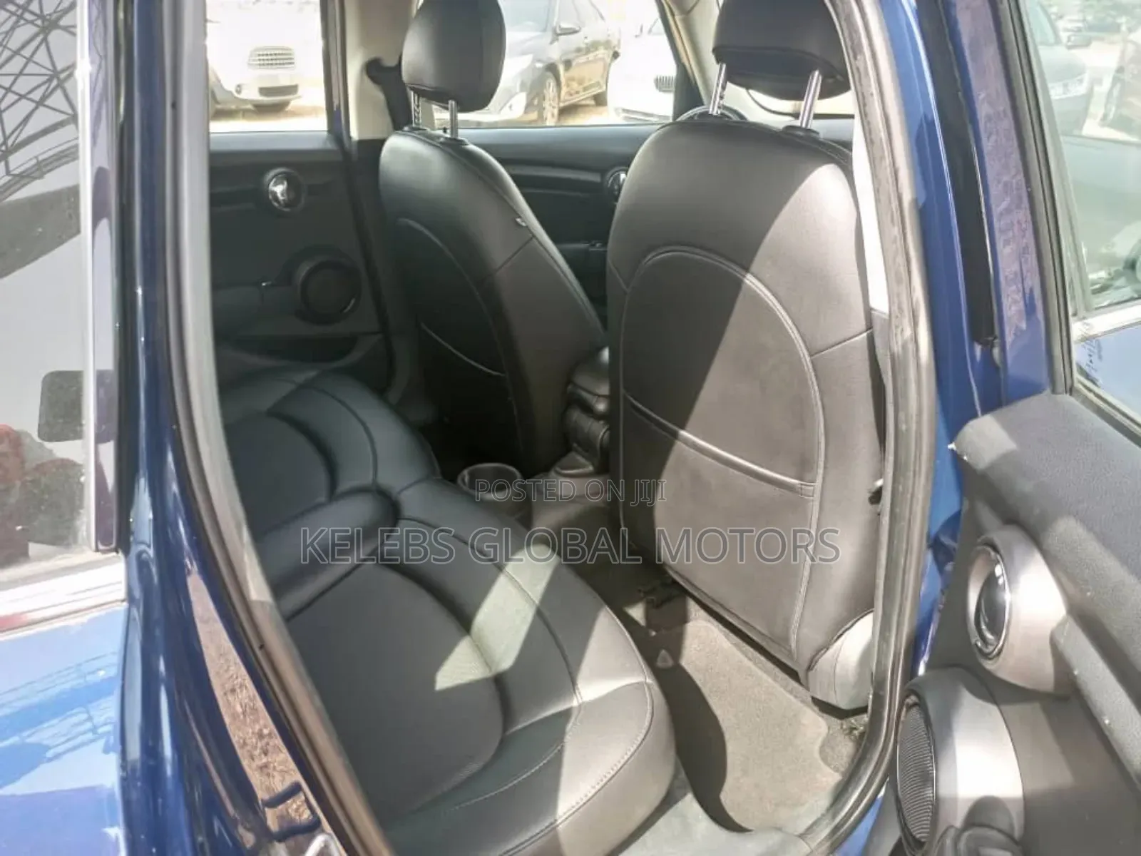 Mini Cooper 2016 Blue