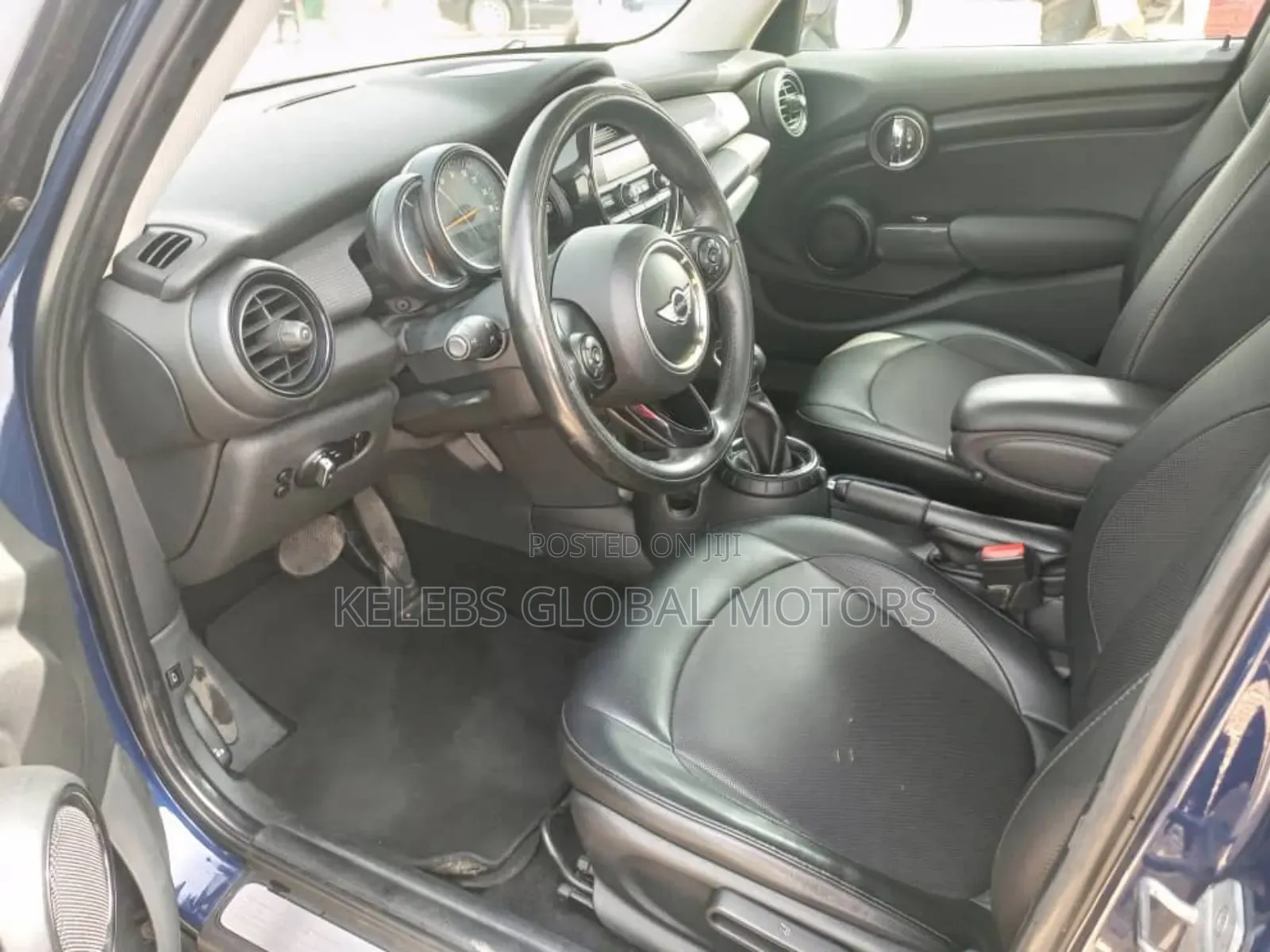 Mini Cooper 2016 Blue