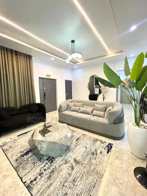 2 Bedrooms Shortlet at Jahi Gilmore