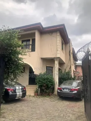 5bdrm Block of Flats in Off Ago-Palace Way for sale