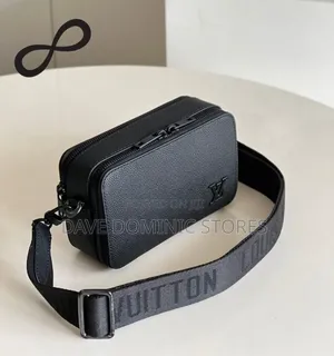 Louis Mini Vuitton Trunks