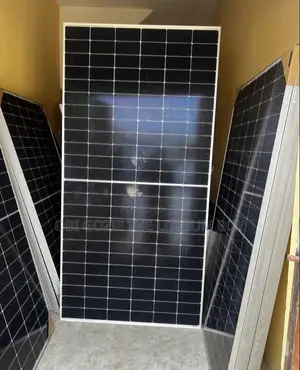 850w Canadian Monocrystalline Halfcut Solar Panel. Canadian Importer