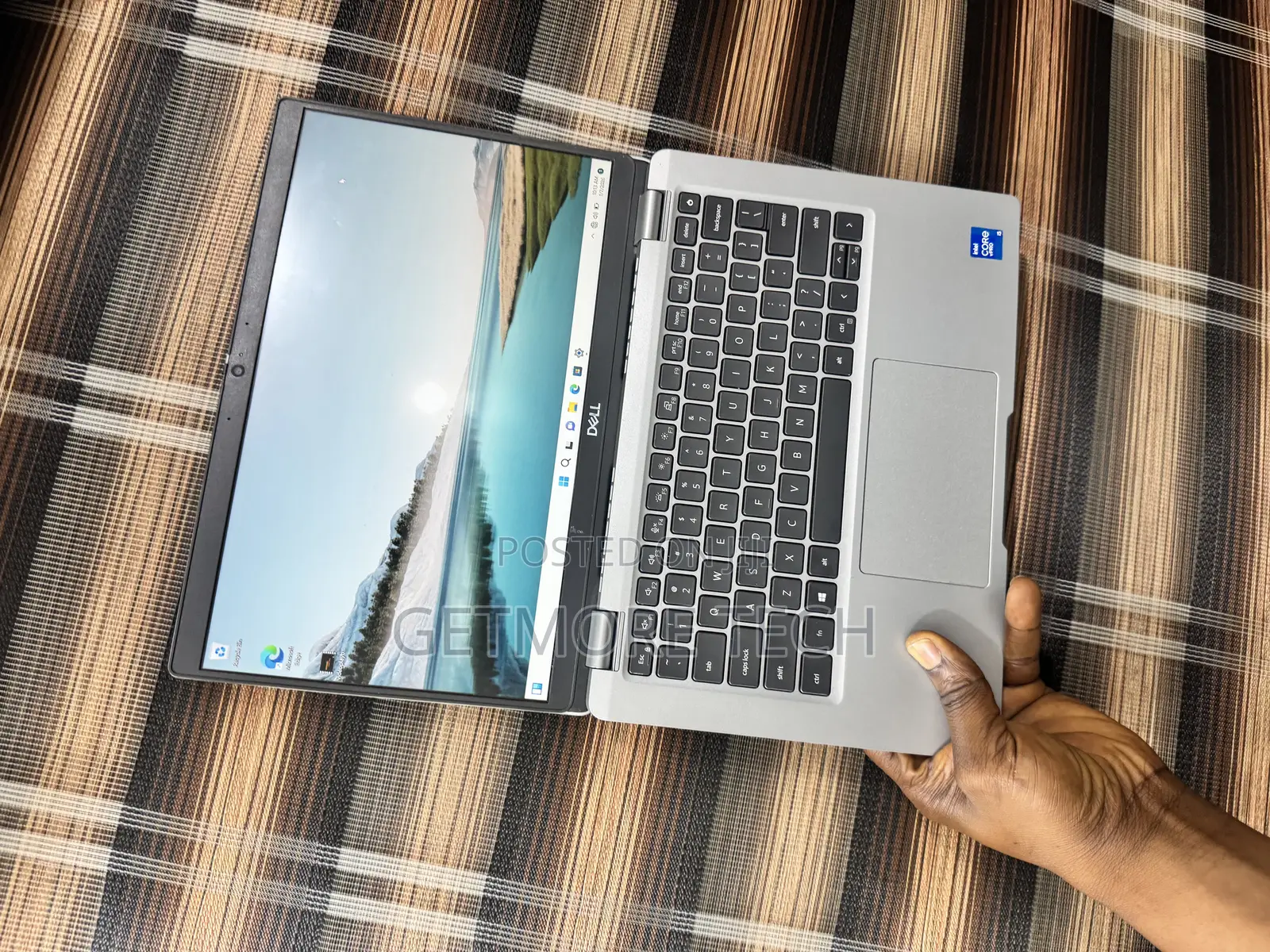 Laptop Dell Latitude 5320 8GB Intel Core i5 SSD 512GB