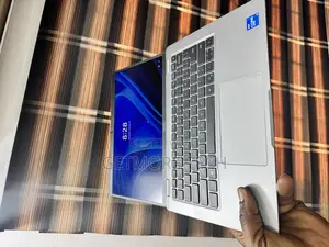 Laptop Dell Latitude 5320 8GB Intel Core i5 SSD 512GB