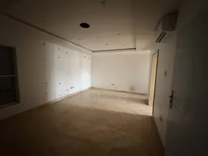 1bdrm Block of Flats in Nico Junction for rent