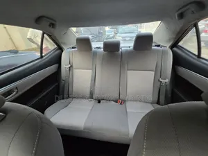 Toyota Corolla LE Eco Plus 4dr Sedan (1.8L 4cyl CVT) 2014 Gray
