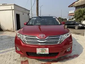Toyota Venza V6 2010 Red