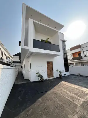 4bdrm Duplex in Ikota Gra for sale