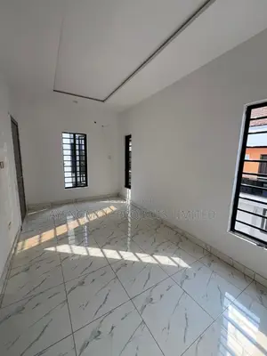 4bdrm Duplex in Ikota Gra for sale