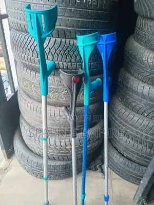 Forearm Crutches