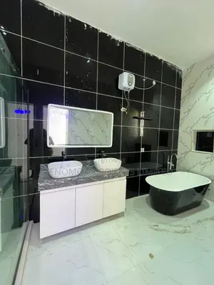 5bdrm Duplex in Ikota Gra for sale