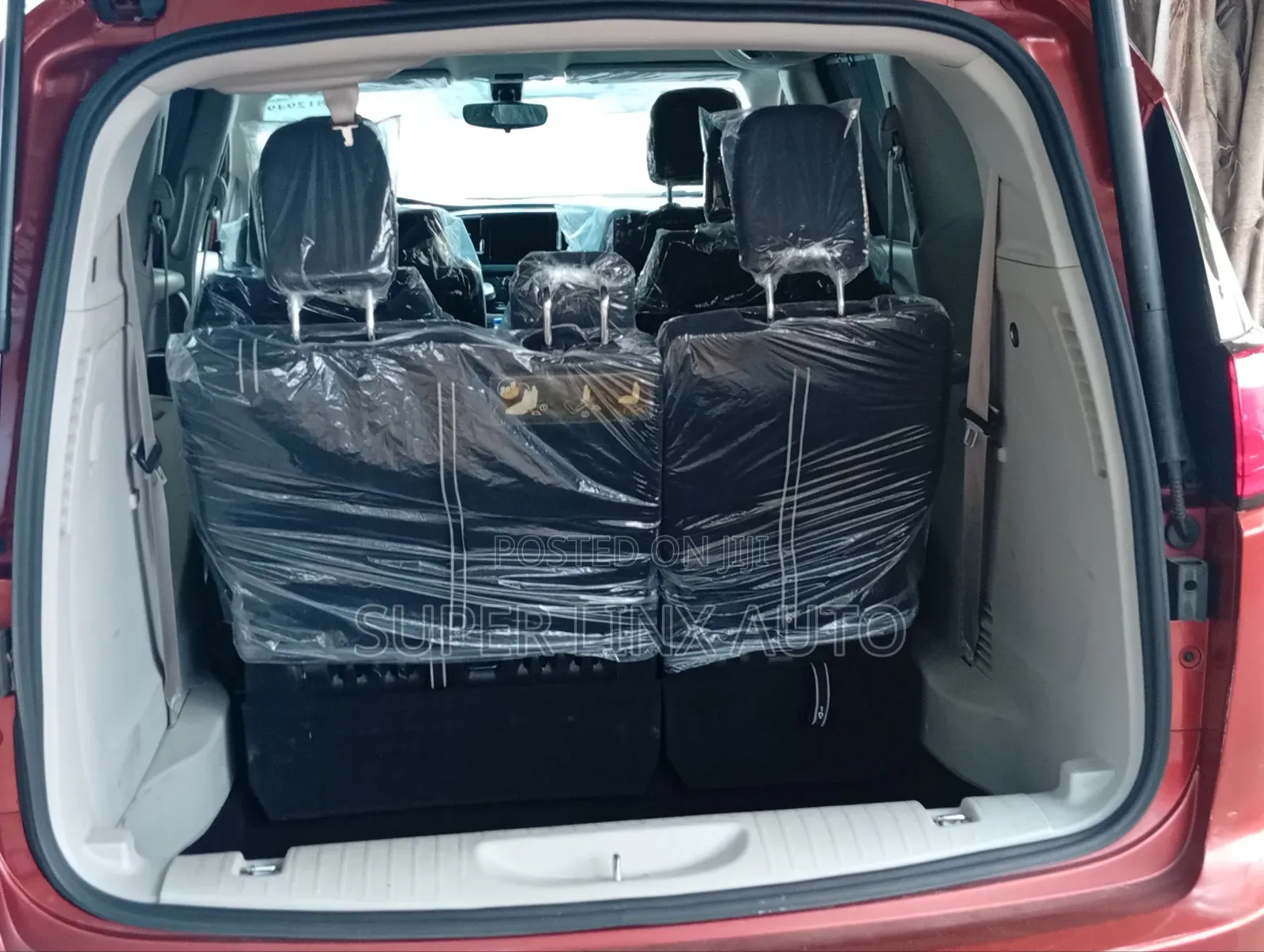 Chrysler Pacifica 2018 Brown