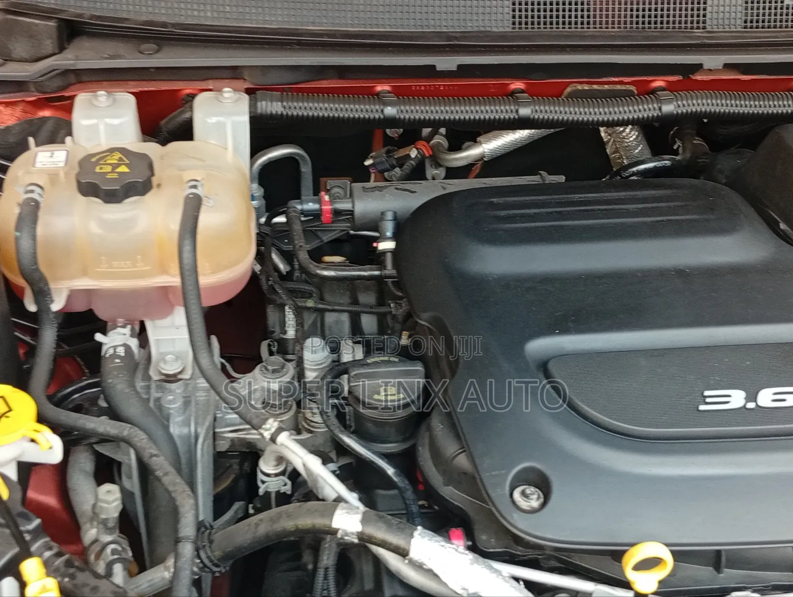 Chrysler Pacifica 2018 Brown