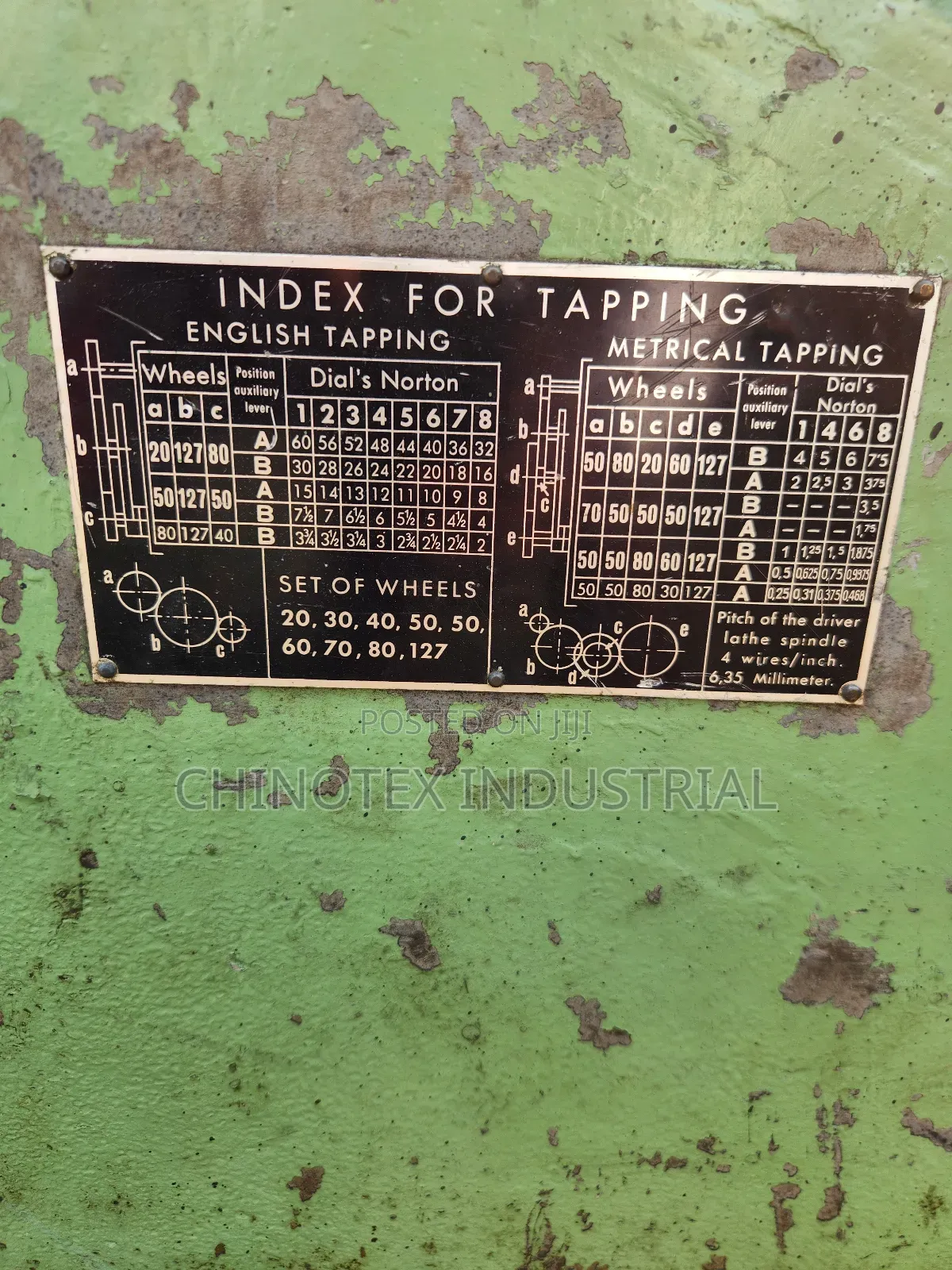 Heavy Duty Lathe Machine