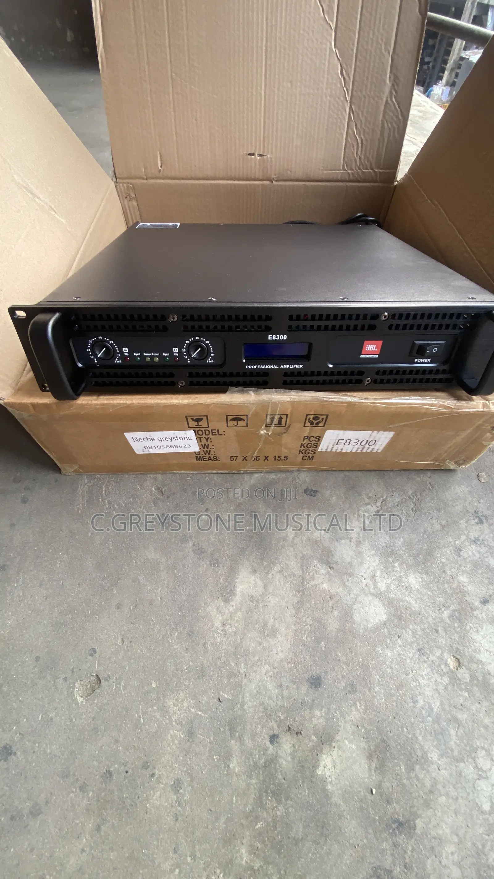 JBL Amplifier E8300