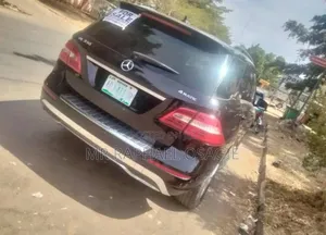 Mercedes-Benz M Class 2012 Black